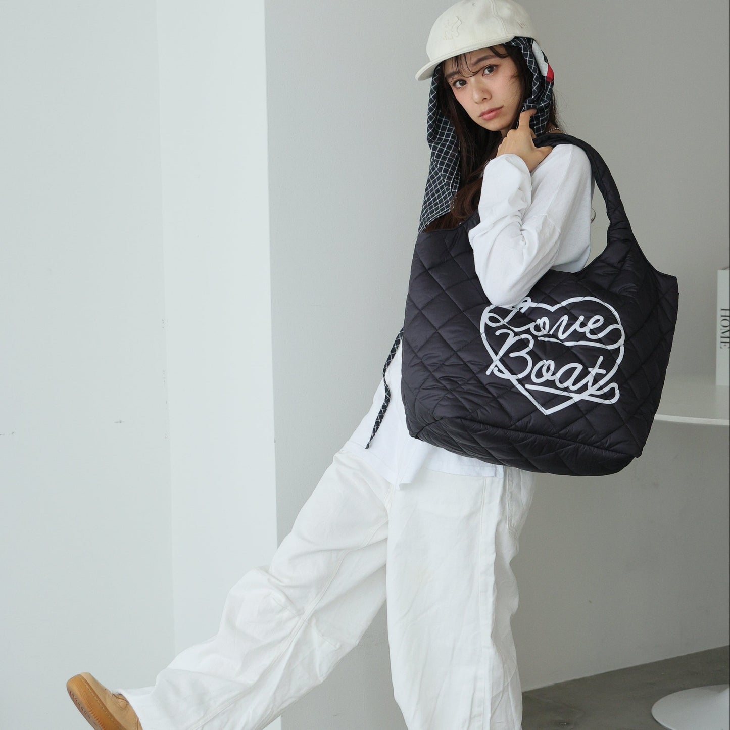 UILTED TOTE_LB-QUZ01